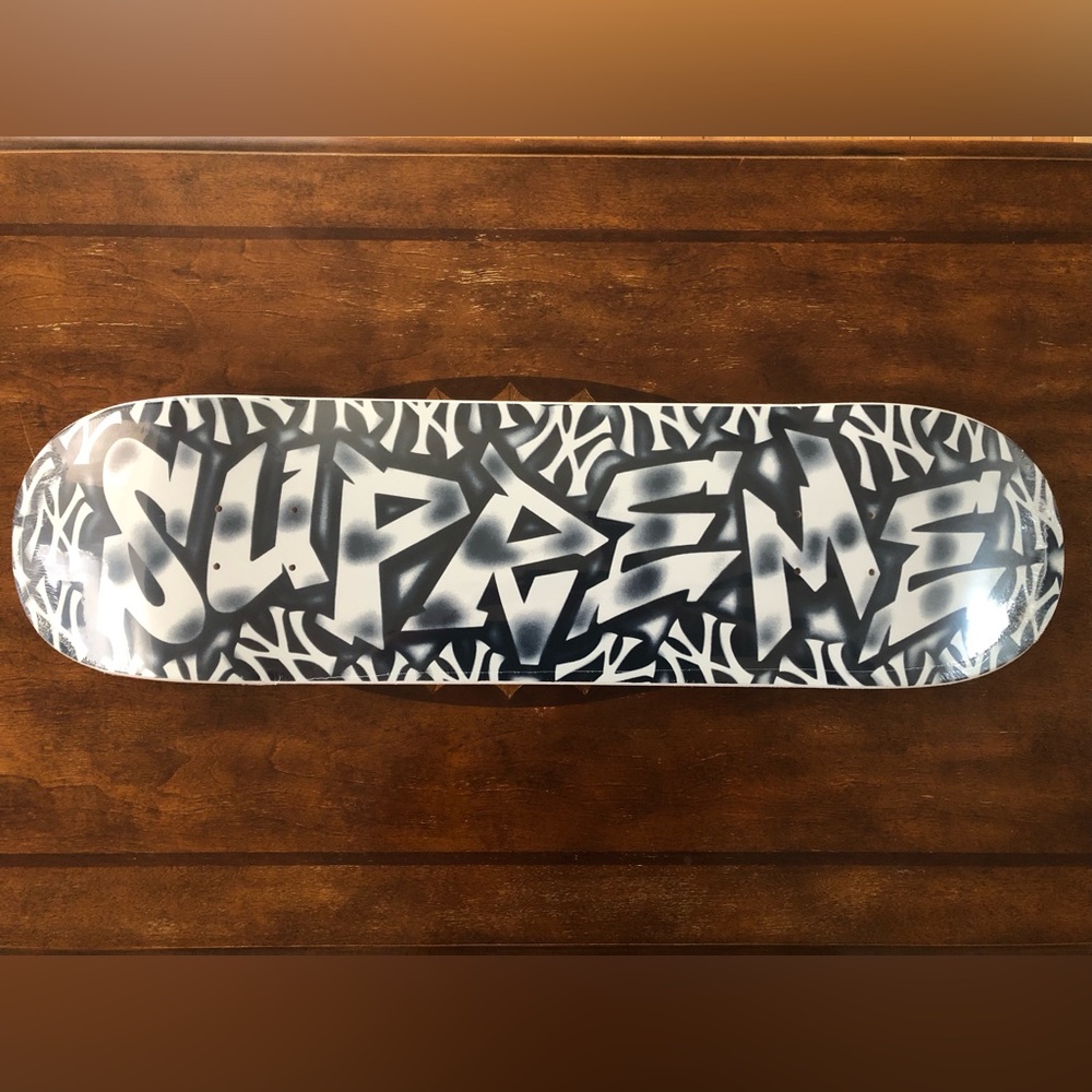 Supreme New York Yankees Airbrush Skateboard Deck